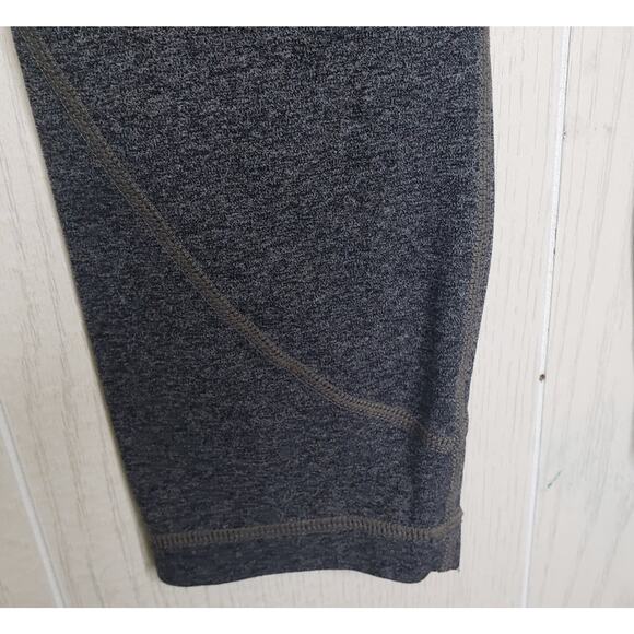 Athleta gray cropped workout exercise leggings size small - Picture 7 of 8